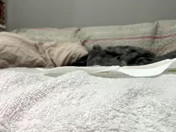 Simoninside25 Chaturbate stream image from May 11, 2026