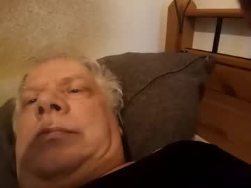Jemini0 Chaturbate stream image from May 11, 2026