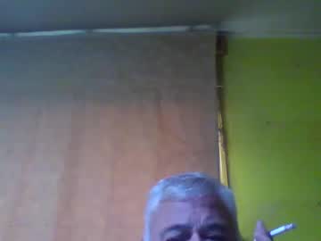 Crmperez Chaturbate stream image from May 11, 2026