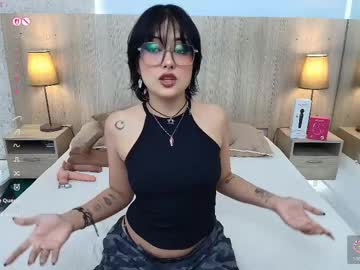 Iris_Gomez Chaturbate stream image from May 11, 2026