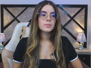 Miasilverr Chaturbate stream image from May 11, 2026