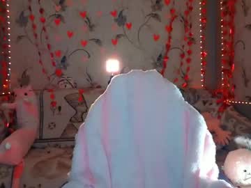 Sunriri Chaturbate stream image from May 11, 2026