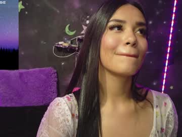 Valentinarojass_ Chaturbate stream image from May 11, 2026
