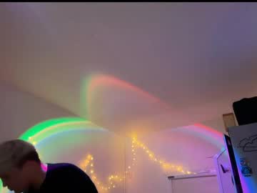 Moonflamek Chaturbate stream image from May 11, 2026