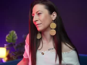 Rubyrya Chaturbate stream image from May 11, 2026