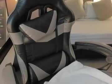 Mia_Lorette Chaturbate stream image from May 11, 2026