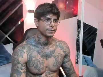 Edoardojs Chaturbate stream image from May 12, 2026