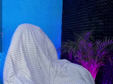 Alex_Leyrer Chaturbate stream image from May 12, 2026