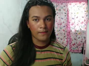 Blackpinayts Chaturbate stream image from May 12, 2026