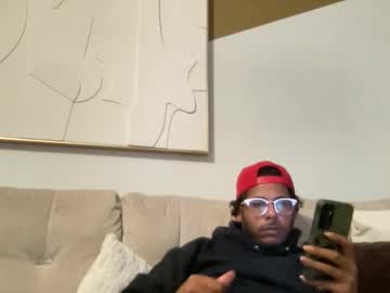 Kzen37313 Chaturbate stream image from May 12, 2026