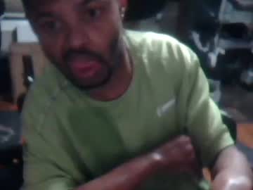 Xxxonwheelz Chaturbate stream image from May 12, 2026