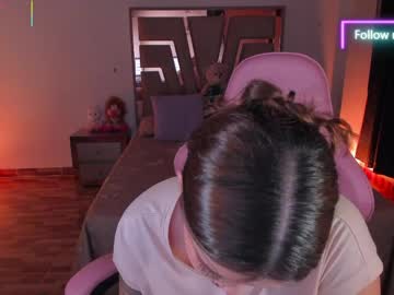 Lunna_Roosee Chaturbate stream image from May 12, 2026