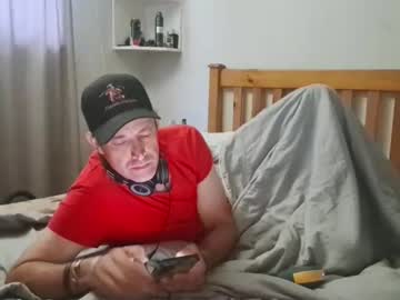 Mikeundies Chaturbate stream image from May 12, 2026