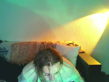 Bananaaaaboy Chaturbate stream image from May 12, 2026