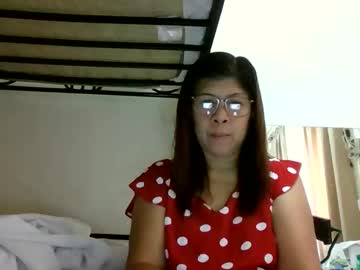 Wildbrownchick69 Chaturbate stream image from May 12, 2026