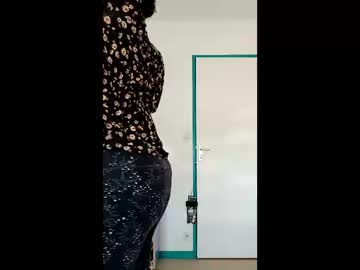 Dolliastarz Chaturbate stream image from May 12, 2026
