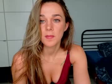 Mmminnie Chaturbate stream image from May 12, 2026