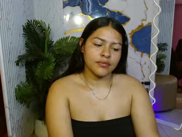 Marivelle_Tay Chaturbate stream image from May 12, 2026