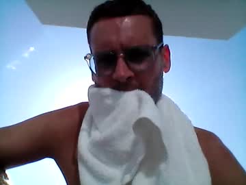 Joes8888 Chaturbate stream image from May 12, 2026