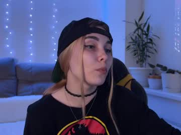 Kittie_Bear Chaturbate stream image from May 12, 2026