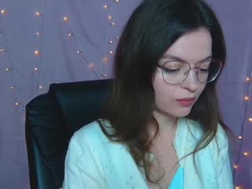 Martinaduglas Chaturbate stream image from May 12, 2026