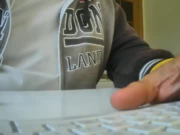 Arturo69_71 Chaturbate stream image from May 12, 2026