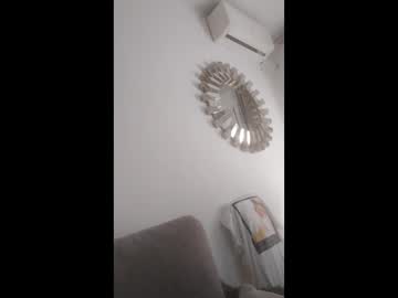 J195325 Chaturbate stream image from May 12, 2026