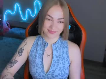 Larakrein_Lk Chaturbate stream image from May 12, 2026
