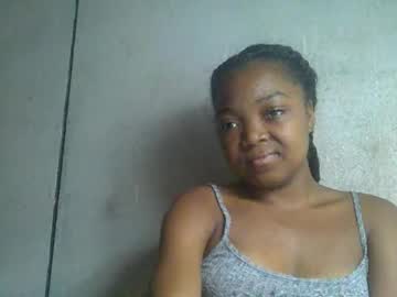 Allizida01 Chaturbate stream image from May 12, 2026