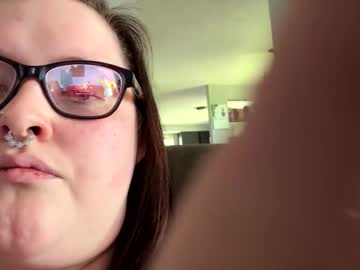 Riah_Babbie Chaturbate stream image from May 12, 2026