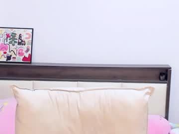 Charlottelin Chaturbate stream image from May 12, 2026