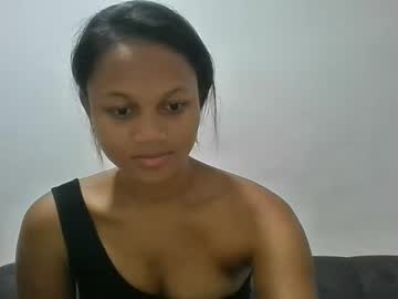 Jarevava Chaturbate stream image from May 12, 2026