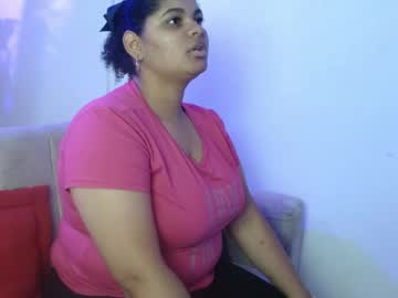 Daniela512561 Chaturbate stream image from May 12, 2026