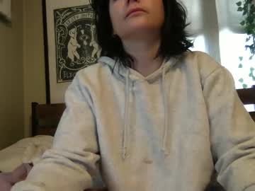 Eggnog_And_Booty Chaturbate stream image from May 12, 2026