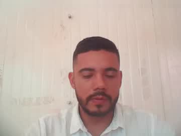 Juanfe_Style Chaturbate stream image from May 12, 2026
