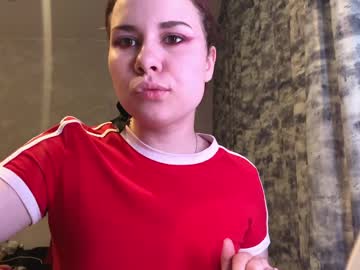 Lucieallender Chaturbate stream image from May 12, 2026