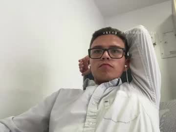 Martindiaz285091 Chaturbate stream image from May 12, 2026