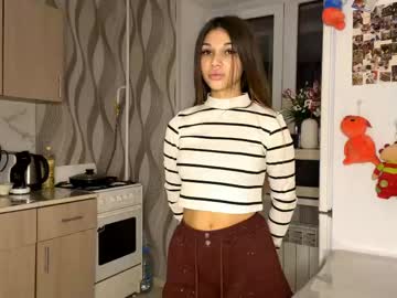 Reynacompher Chaturbate stream image from May 12, 2026