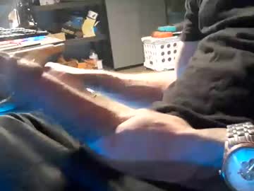 Dangpigbenis Chaturbate stream image from May 13, 2026