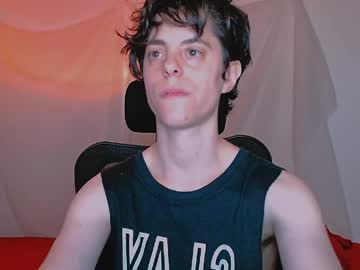 Yuyito15 Chaturbate stream image from May 13, 2026