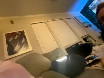 Mikeywhite123 Chaturbate stream image from May 13, 2026