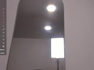 Victoria_Noir_18 Chaturbate stream image from May 13, 2026