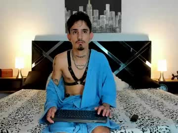 Nextboywell1 Chaturbate stream image from May 13, 2026