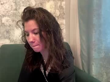 Selenakiss_ Chaturbate stream image from May 13, 2026