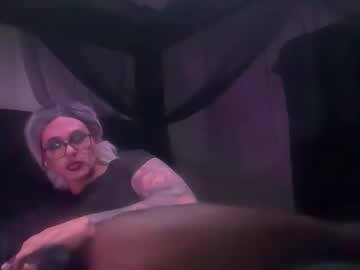 Justagirlboy Chaturbate stream image from May 13, 2026