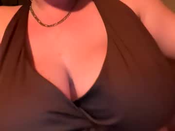 Smokeyriss Chaturbate stream image from May 13, 2026