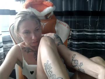 Lollifox_1 Chaturbate stream image from May 13, 2026