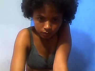 Sylvaniah01 Chaturbate stream image from May 13, 2026