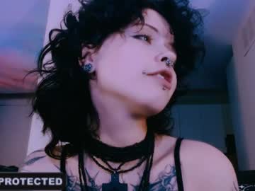 Erii_Xoxo Chaturbate stream image from May 13, 2026