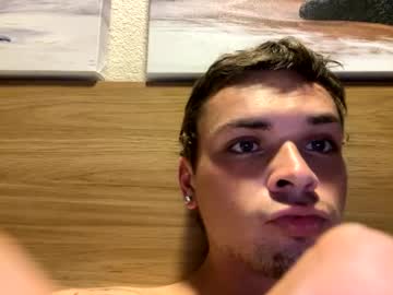 Jamesschlong Chaturbate stream image from May 13, 2026